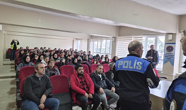 Sandıklı'da 149 Öğrenciye Polislik Mesleği Tanıtımı