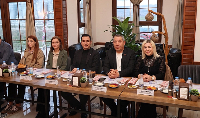 Dinar Kaymakamımız Hasan Uğuz’a Teşekkür ve Veda Programı