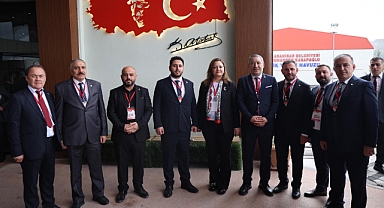 GENEL BAŞKANIMIZ ÖZGÜR ÖZEL’İN KATILIMIYLA AFYONKARAHİSAR’DA ÖNEMLİ TOPLANTI